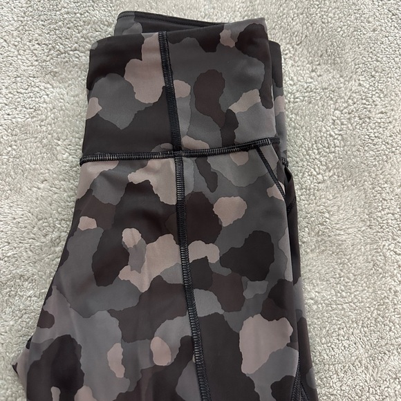 Athleta Camo Leggings - Picture 2 of 6